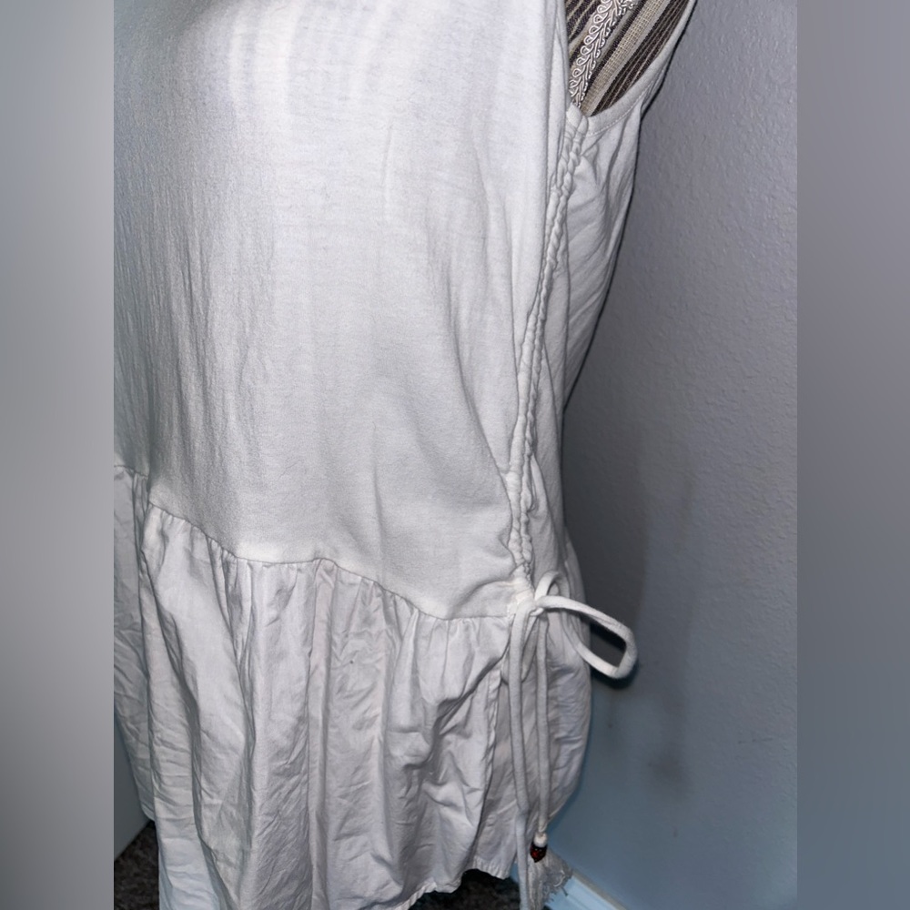 BoBeau White Smocked Tank — FINAL SALE PRICE - Picture 3 of 6